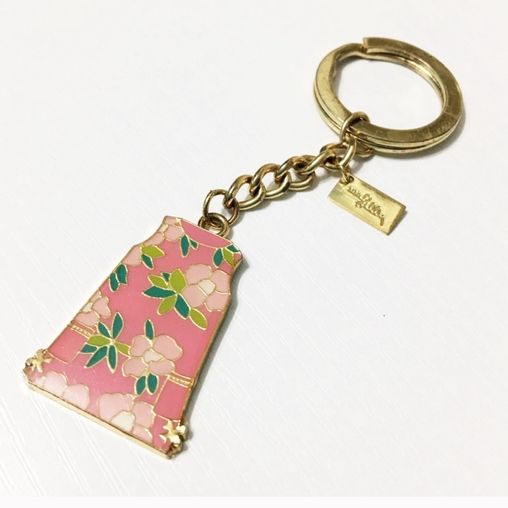 Lilly Pulitzer shift keychain Lilly’s pink skip on it NWT - Picture 2 of 7